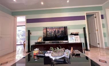 Casa en arriendo en Las Condes