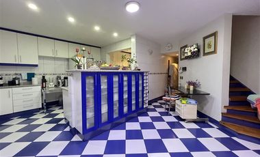 Casa en arriendo en Las Condes