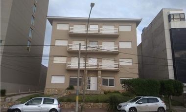 Departamento Tres Ambientes con Cochera