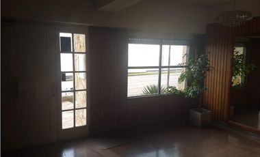 Departamento Tres Ambientes con Cochera