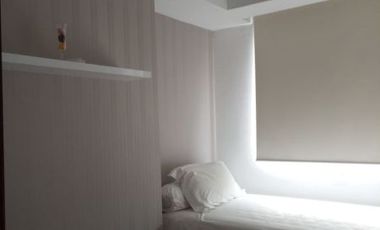 Best Pool & City View Apartment Waterplace Surabaya