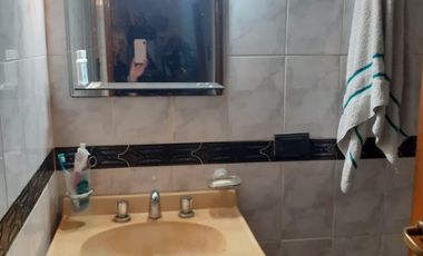 Triplex en venta en Quilmes Oeste