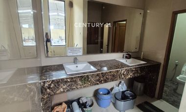 Dijual Gedung Komersial Strategis Harga Menarik Di Bintaro