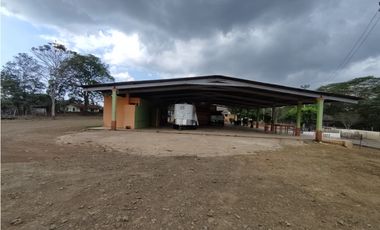 Se Vende Finca de 7.6 Hectáreas en Capira