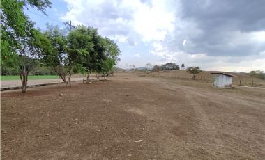 Se Vende Finca de 7.6 Hectáreas en Capira