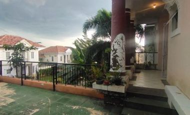 Rumah Butuh Sedikit Perawatan di Empire Park Sentul City