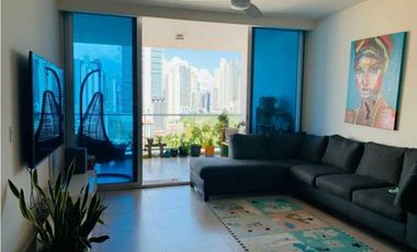 Se Vende Lujoso Apartamento en Avenida Balboa