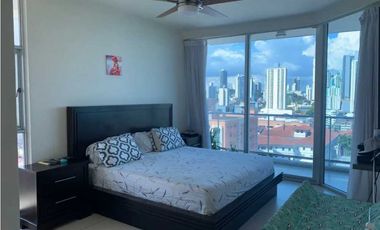 Se Vende Lujoso Apartamento en Avenida Balboa