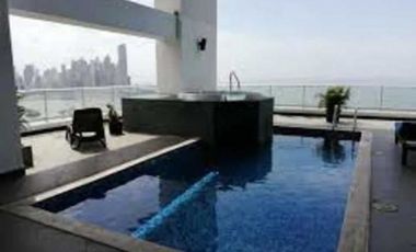Se Vende Lujoso Apartamento en Avenida Balboa