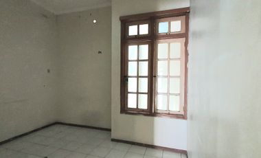 Tersedia kembali!! Rumah Kelapa Nias Raya, Kelapa Gading. Bisa untuk hunian maupun usaha.