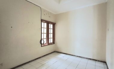 Tersedia kembali!! Rumah Kelapa Nias Raya, Kelapa Gading. Bisa untuk hunian maupun usaha.