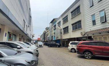 Disewa Ruko 3 lantai di Margonda Depok
