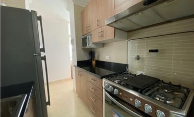 SE ALQUILA APARTAMENTO AMOBLADO EN ALBROOK