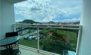 SE ALQUILA APARTAMENTO AMOBLADO EN ALBROOK