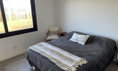 GRAN CASA A ESTRENAR EN PILARA