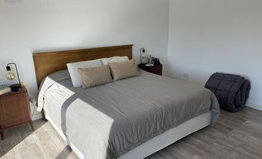 GRAN CASA A ESTRENAR EN PILARA