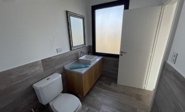 GRAN CASA A ESTRENAR EN PILARA