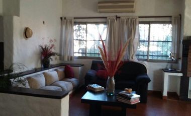Oficina de 5 ambientes con cochera en Venta San Isidro