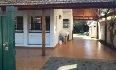 Oficina de 5 ambientes con cochera en Venta San Isidro