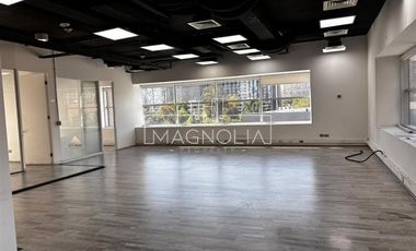 Amplia Oficina Arriendo Nueva Las Condes