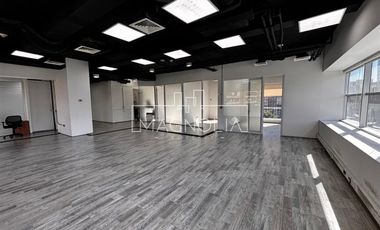 Amplia Oficina Arriendo Nueva Las Condes