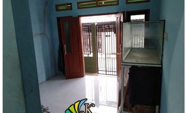 Disewakan Rumah di daerah Kutawaringin (h)