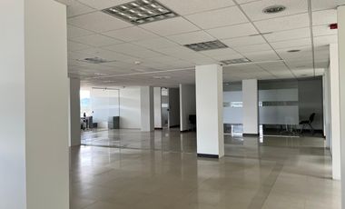 edificio en arriendo en finca arrayanes. Cod A700418