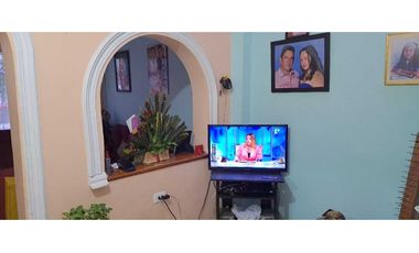 SE VENDE CASA MUY AMPLIA EN CALDAS