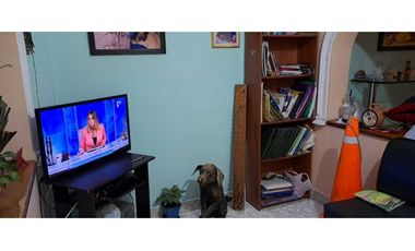 SE VENDE CASA MUY AMPLIA EN CALDAS