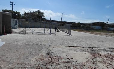 bodega en arriendo en via 40. Cod A1026