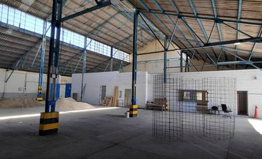 bodega en arriendo en via 40. Cod A1026