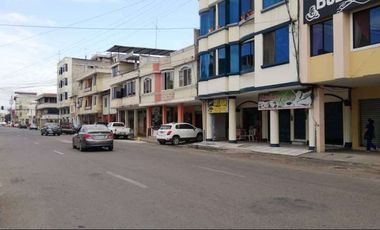 EN VENTA DEPARTAMENTO CENTRO DE MACHALA