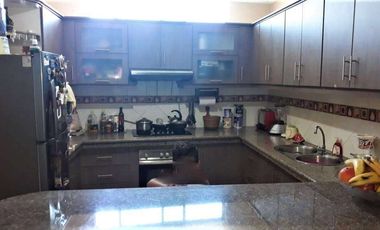EN VENTA DEPARTAMENTO CENTRO DE MACHALA