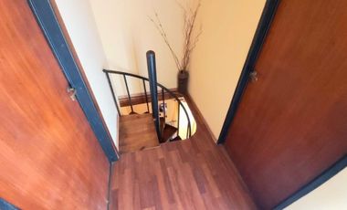 VENTA CASA de 5 ambientes con Parque - Garaje  y Galpón