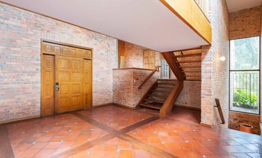 casa en venta en fusca. Cod V27859
