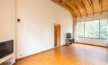 casa en venta en fusca. Cod V27859