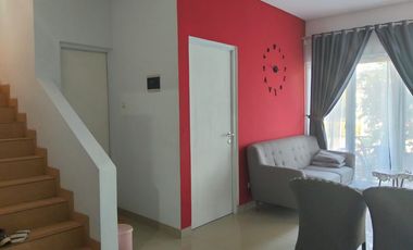 Rumah LB 200 Hadap Selatan 15 Menit ke Trans Studio Cibubur J-44817