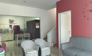 Rumah LB 200 Hadap Selatan 15 Menit ke Trans Studio Cibubur J-44817