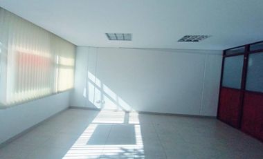 oficina en arriendo en chapinero. Cod A94974