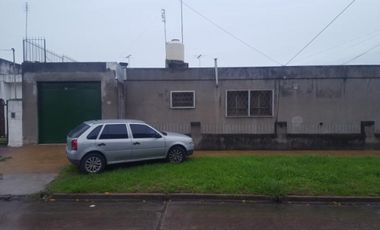 CASA 3 AMB C/GARAGE Y PATIO 191m2 *apto credito*