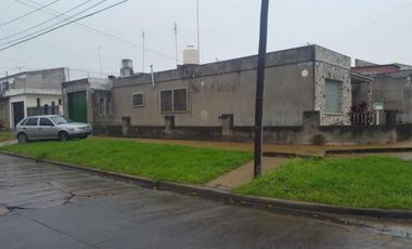 CASA 3 AMB C/GARAGE Y PATIO 191m2 *apto credito*