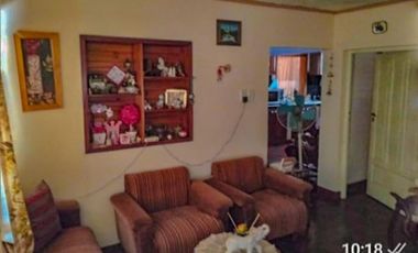 GUIDEK - STASIUK PROPIEDADES VENDE EXCELENTE PROPIEDAD SOBRE CALLE UCRANIA
