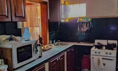 GUIDEK - STASIUK PROPIEDADES VENDE EXCELENTE PROPIEDAD SOBRE CALLE UCRANIA