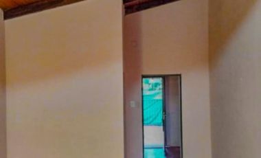 GUIDEK - STASIUK PROPIEDADES VENDE EXCELENTE PROPIEDAD SOBRE CALLE UCRANIA