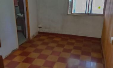GUIDEK - STASIUK PROPIEDADES VENDE EXCELENTE PROPIEDAD SOBRE CALLE UCRANIA
