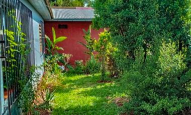 GUIDEK - STASIUK PROPIEDADES VENDE EXCELENTE PROPIEDAD SOBRE CALLE UCRANIA