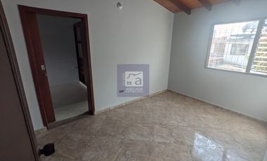 COD. 5952 - SE ARRIENDA CASA - BARRIO: PROVENZA