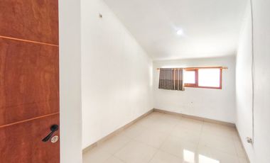 Rumah 2 Lt SHM 12 Menit ke Pamulang Square Dibantu KPR J-36639