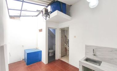 Rumah 2 Lt SHM 12 Menit ke Pamulang Square Dibantu KPR J-36639