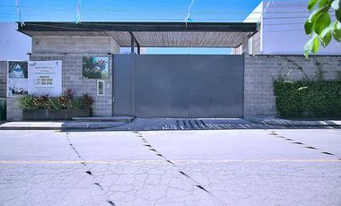 Venta de casa nueva de 3 recámaras, 153 m2, alberca en condominio,  Xochitepec, Mor.